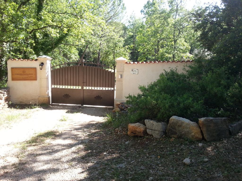 Le Donjon Des Combes Et Son Spa Fayence Habitación foto